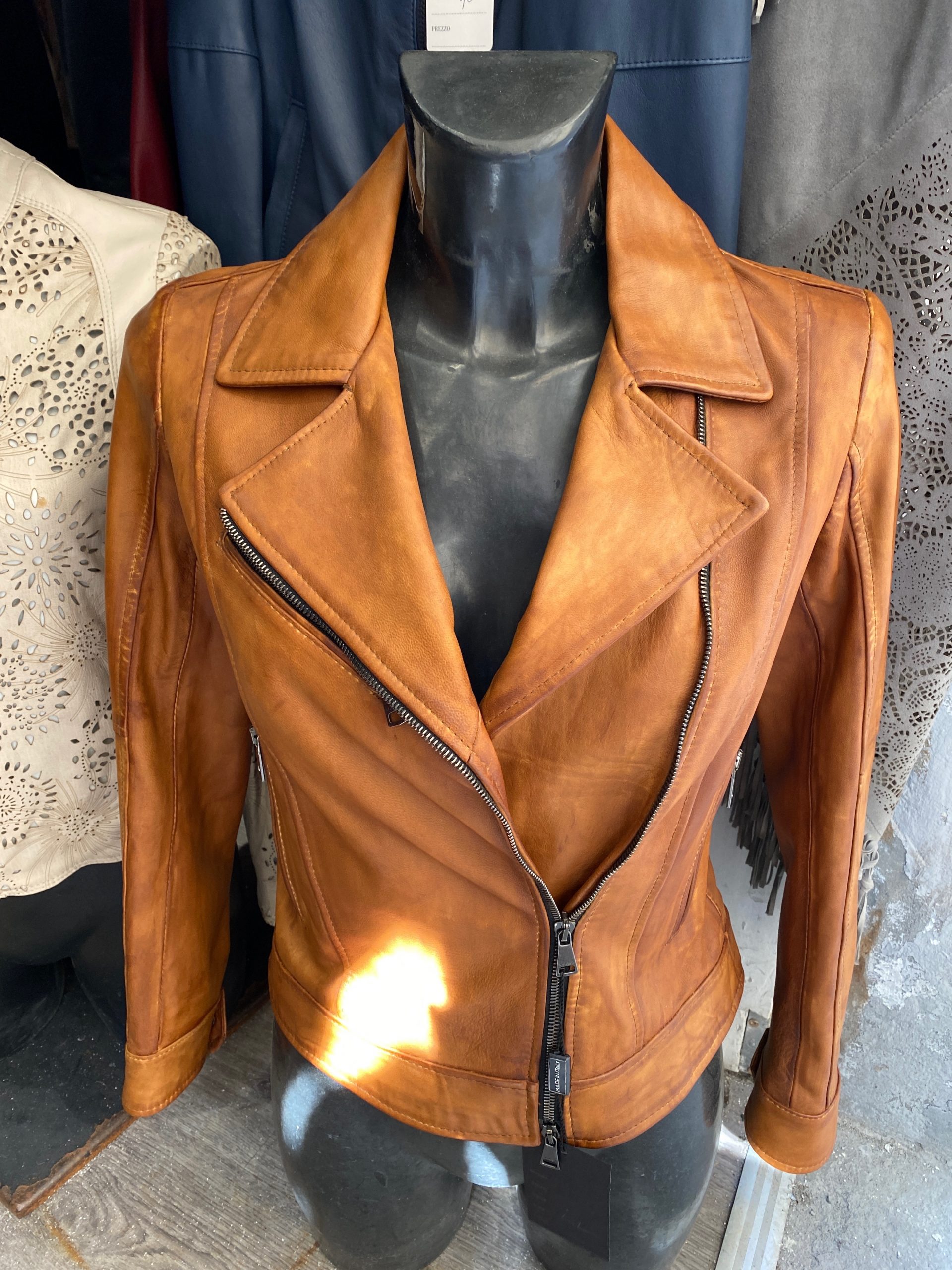 zarina250 Buy Coats Online Florence Italy